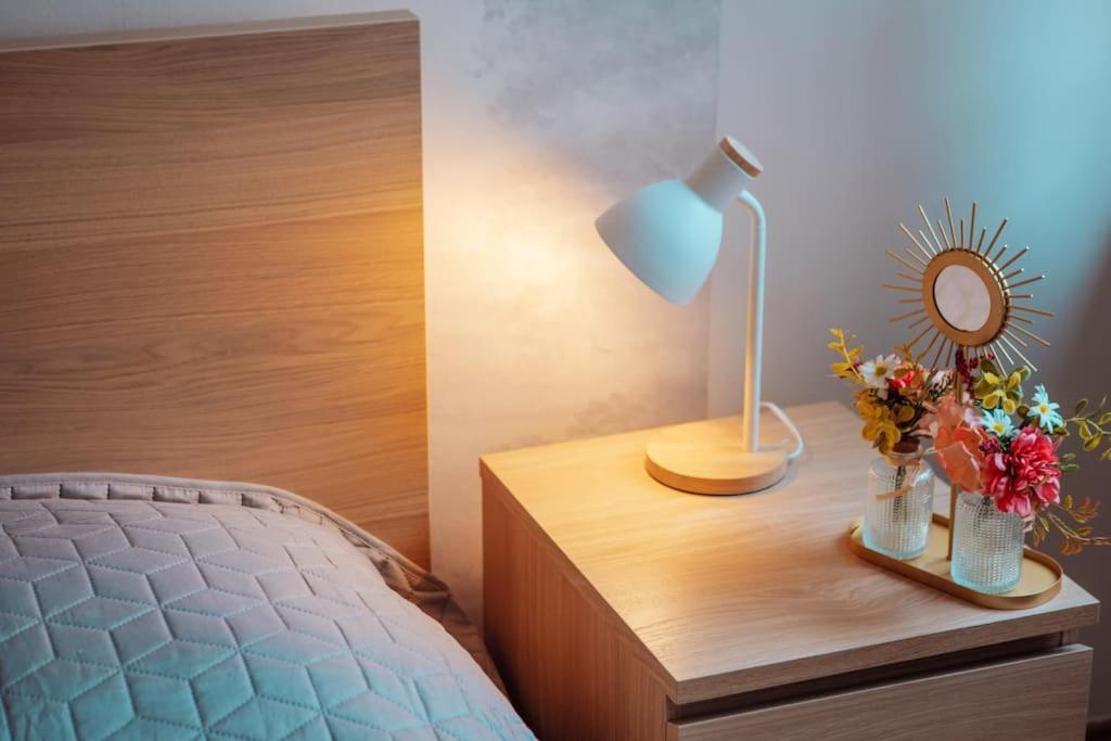 Central-living Brown - Wifi - Netflix - 5 Pers * Essen